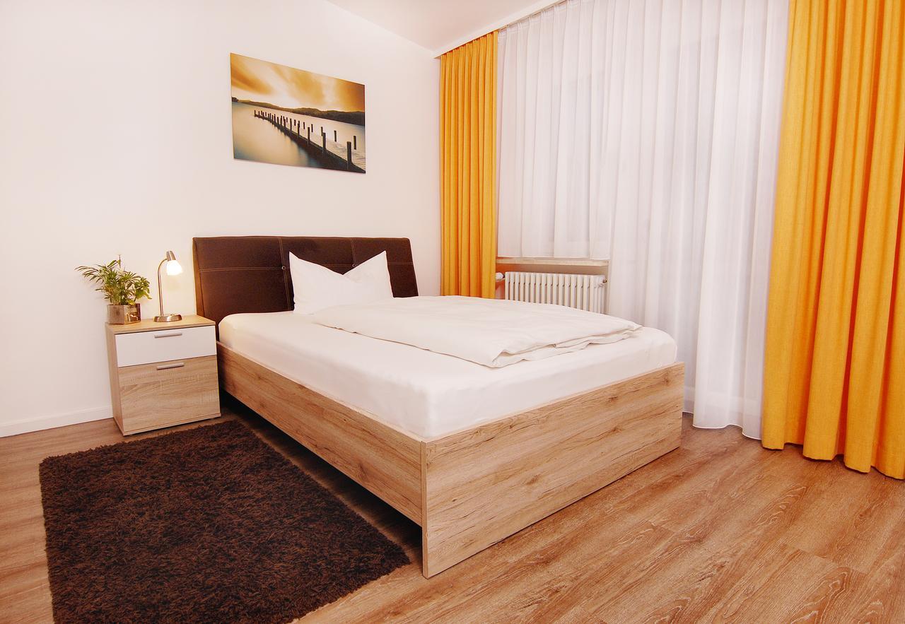 Garni Hotel Leitl Gmbh Eggenfelden Exteriör bild
